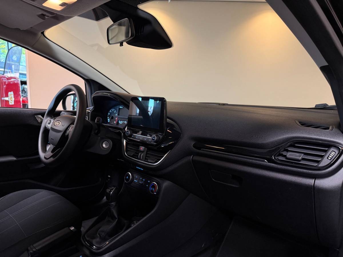 Ford Fiesta Ford Fiesta 1.1 *Carplay* 2de Eigenaar|Airco|Cruise|Lane-Assist|Navi|PDC|DAB|BT|NAP|Origineel NL