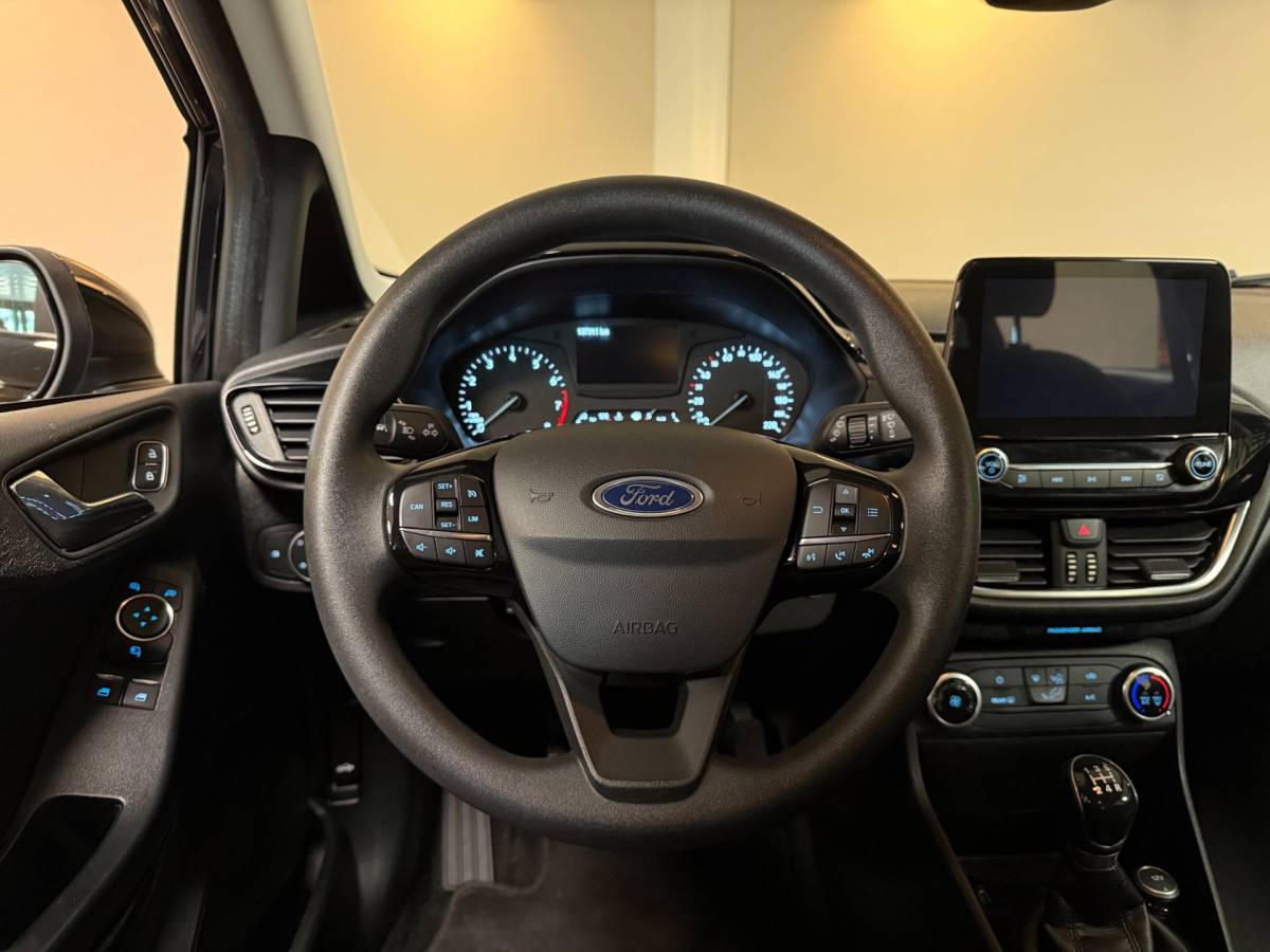 Ford Fiesta Ford Fiesta 1.1 *Carplay* 2de Eigenaar|Airco|Cruise|Lane-Assist|Navi|PDC|DAB|BT|NAP|Origineel NL