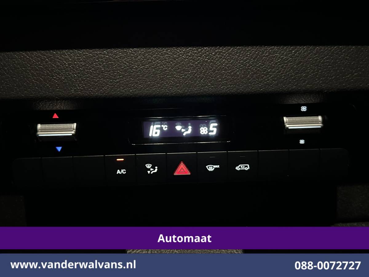 Mercedes-Benz Sprinter Mercedes-Benz Sprinter 317 CDI 170pk 9G-Tronic Automaat L2H2 Facelift Euro6 Airco | Camera | Navigatie | LED | Chauffeursstoel Cruisecontrol, Stoelverwarming, 270 Graden Achterdeuren, Parkeersensoren, Bijrijdersbank