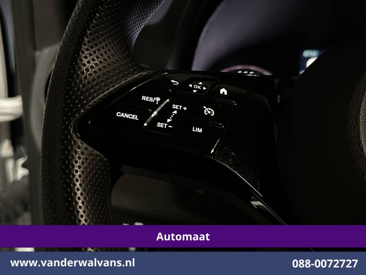 Mercedes-Benz Sprinter Mercedes-Benz Sprinter 317 CDI 170pk 9G-Tronic Automaat L2H2 Facelift Euro6 Airco | Camera | Navigatie | LED | Chauffeursstoel Cruisecontrol, Stoelverwarming, 270 Graden Achterdeuren, Parkeersensoren, Bijrijdersbank