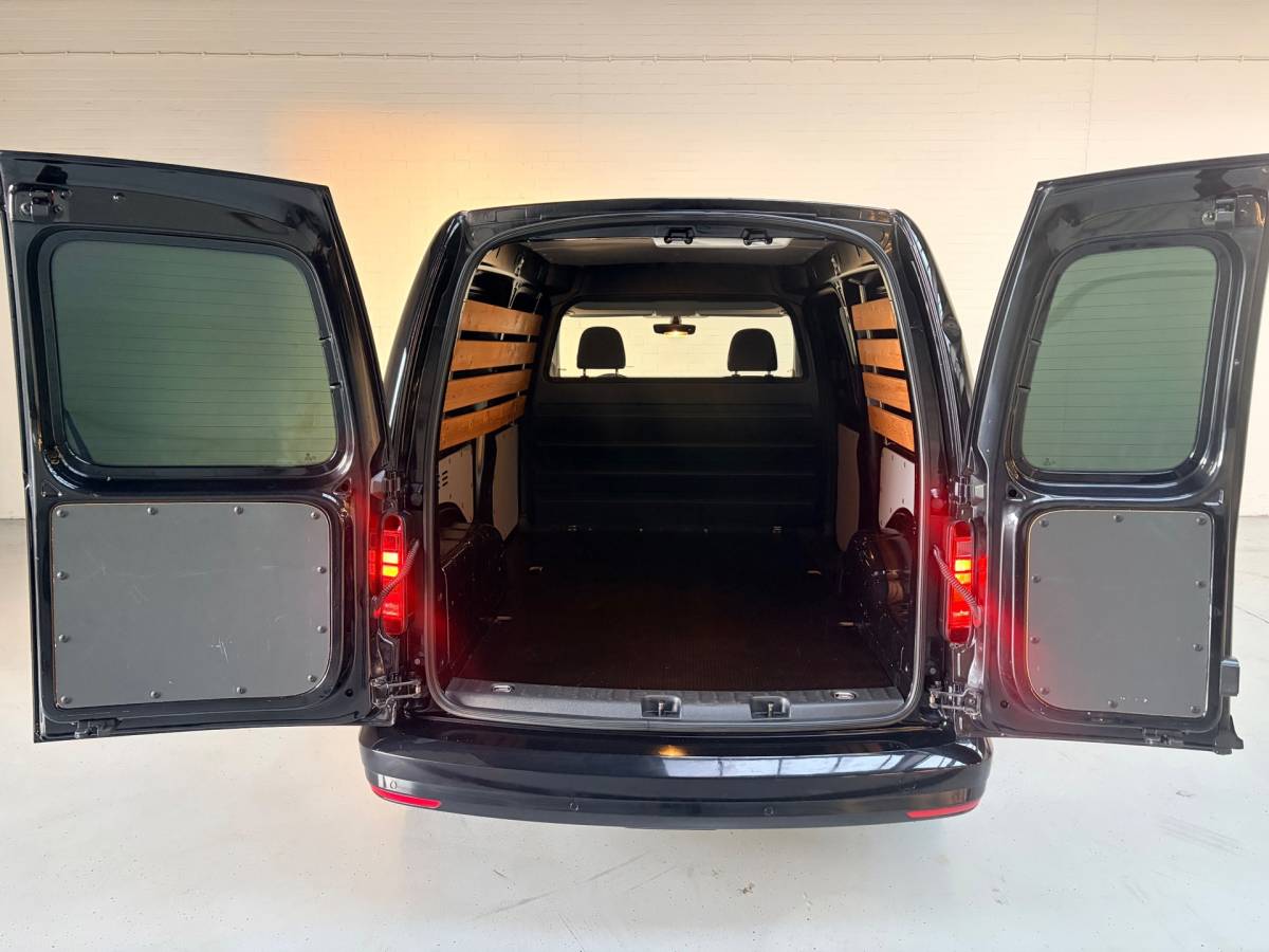 Volkswagen Caddy Volkswagen Caddy DSG Automaat 2.0 TDI 102PK euro6 L2H1 BMT Maxi Highline, Airco, CruiseControl, Navigatie, RIJKLAARPRIJS!