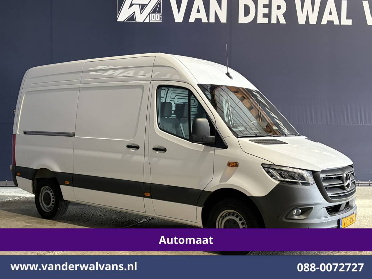 Mercedes-Benz Sprinter Mercedes-Benz Sprinter 317 CDI 170pk 9G-Tronic Automaat L2H2 Facelift Euro6 Airco | Camera | Navigatie | LED | Chauffeursstoel Cruisecontrol, Stoelverwarming, 270 Graden Achterdeuren, Parkeersensoren, Bijrijdersbank
