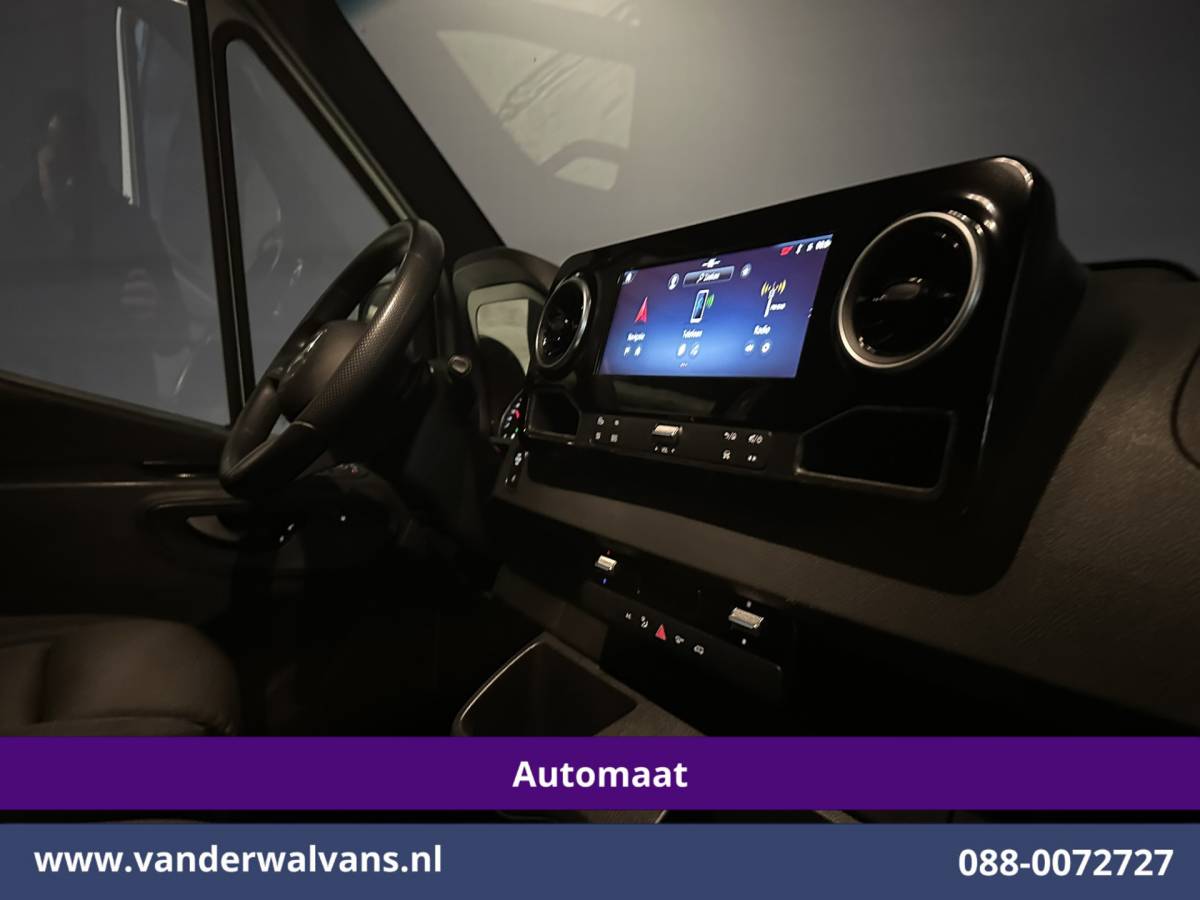 Mercedes-Benz Sprinter Mercedes-Benz Sprinter 317 CDI 170pk 9G-Tronic Automaat L2H2 Facelift Euro6 Airco | Camera | Navigatie | LED | Chauffeursstoel Cruisecontrol, Stoelverwarming, 270 Graden Achterdeuren, Parkeersensoren, Bijrijdersbank