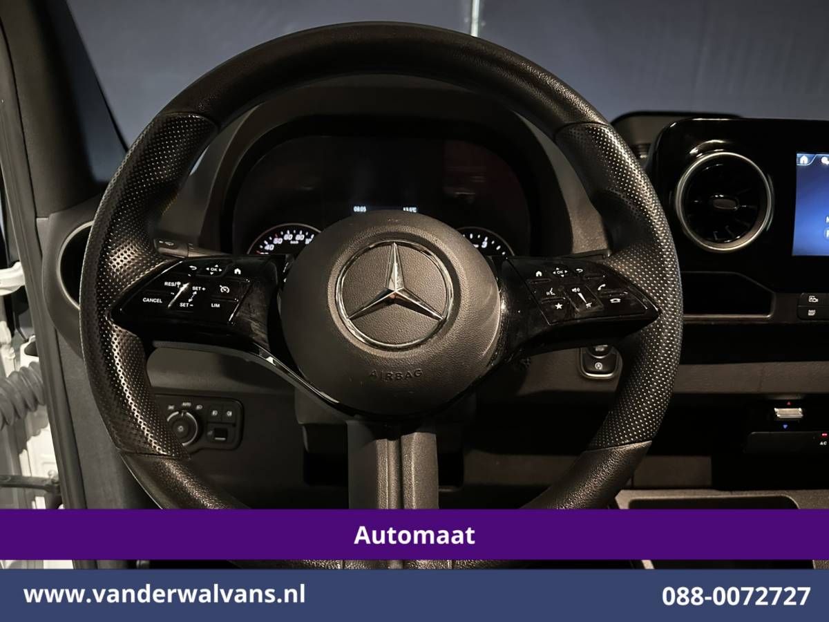 Mercedes-Benz Sprinter Mercedes-Benz Sprinter 317 CDI 170pk 9G-Tronic Automaat L2H2 Facelift Euro6 Airco | Camera | Navigatie | LED | Chauffeursstoel Cruisecontrol, Stoelverwarming, 270 Graden Achterdeuren, Parkeersensoren, Bijrijdersbank