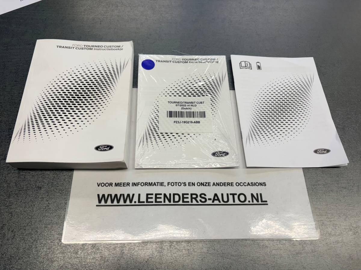 Ford Transit Custom Ford TRANSIT CUSTOM Automaat Sport AWD 4×4 320 2.0 TDCI 170pk L1H1 2xElek.Schuifdeur, Trekhaak, NEDERLANDSE BUS! 1STE EIGENAAR!