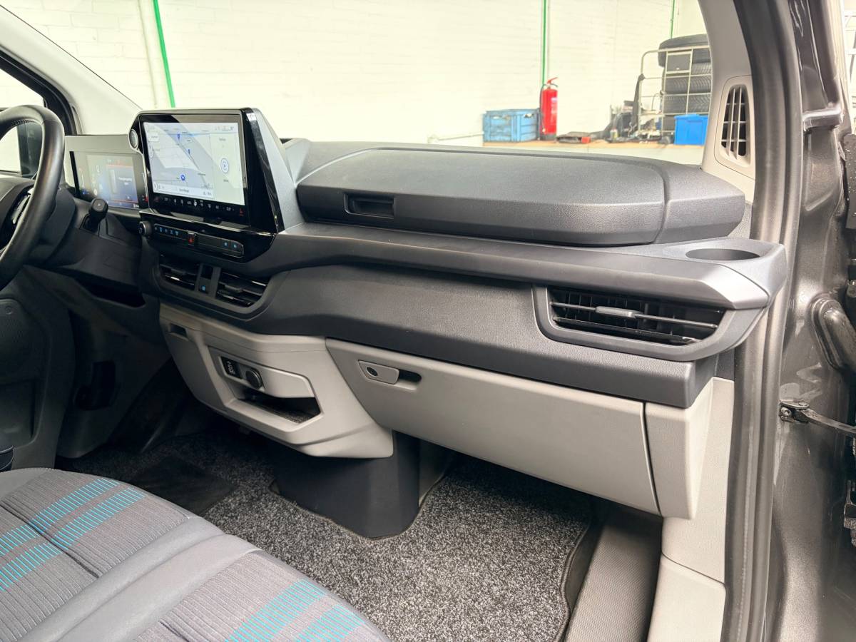 Ford Transit Custom Ford TRANSIT CUSTOM Automaat Sport AWD 4×4 320 2.0 TDCI 170pk L1H1 2xElek.Schuifdeur, Trekhaak, NEDERLANDSE BUS! 1STE EIGENAAR!