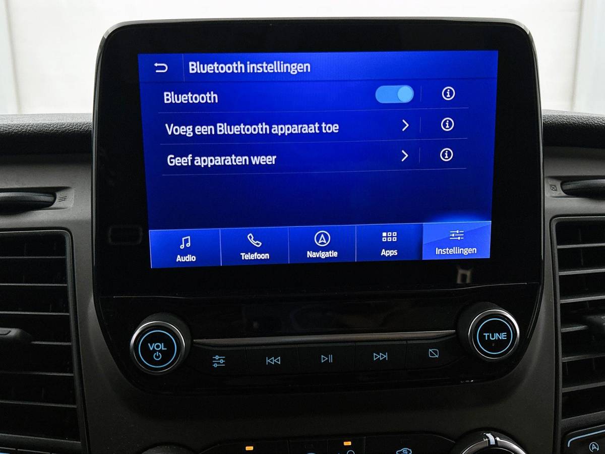 Ford Transit Custom Ford Transit Custom 130pk Automaat L2H1 Trend Navigatie Camera Apple Carplay Trekhaak Cruise control Airco