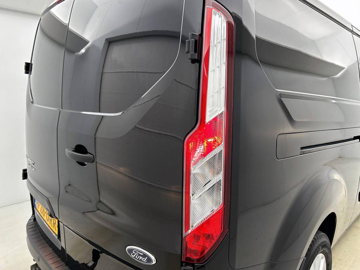 Ford Transit Custom Ford Transit Custom 130pk Automaat L2H1 Trend Navigatie Camera Apple Carplay Trekhaak Cruise control Airco