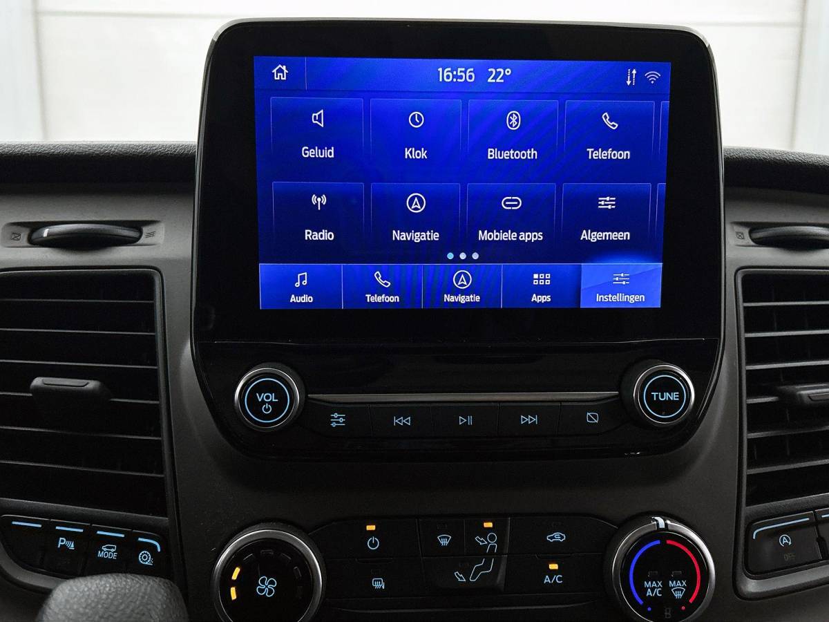 Ford Transit Custom Ford Transit Custom 130pk Automaat L2H1 Trend Navigatie Camera Apple Carplay Trekhaak Cruise control Airco