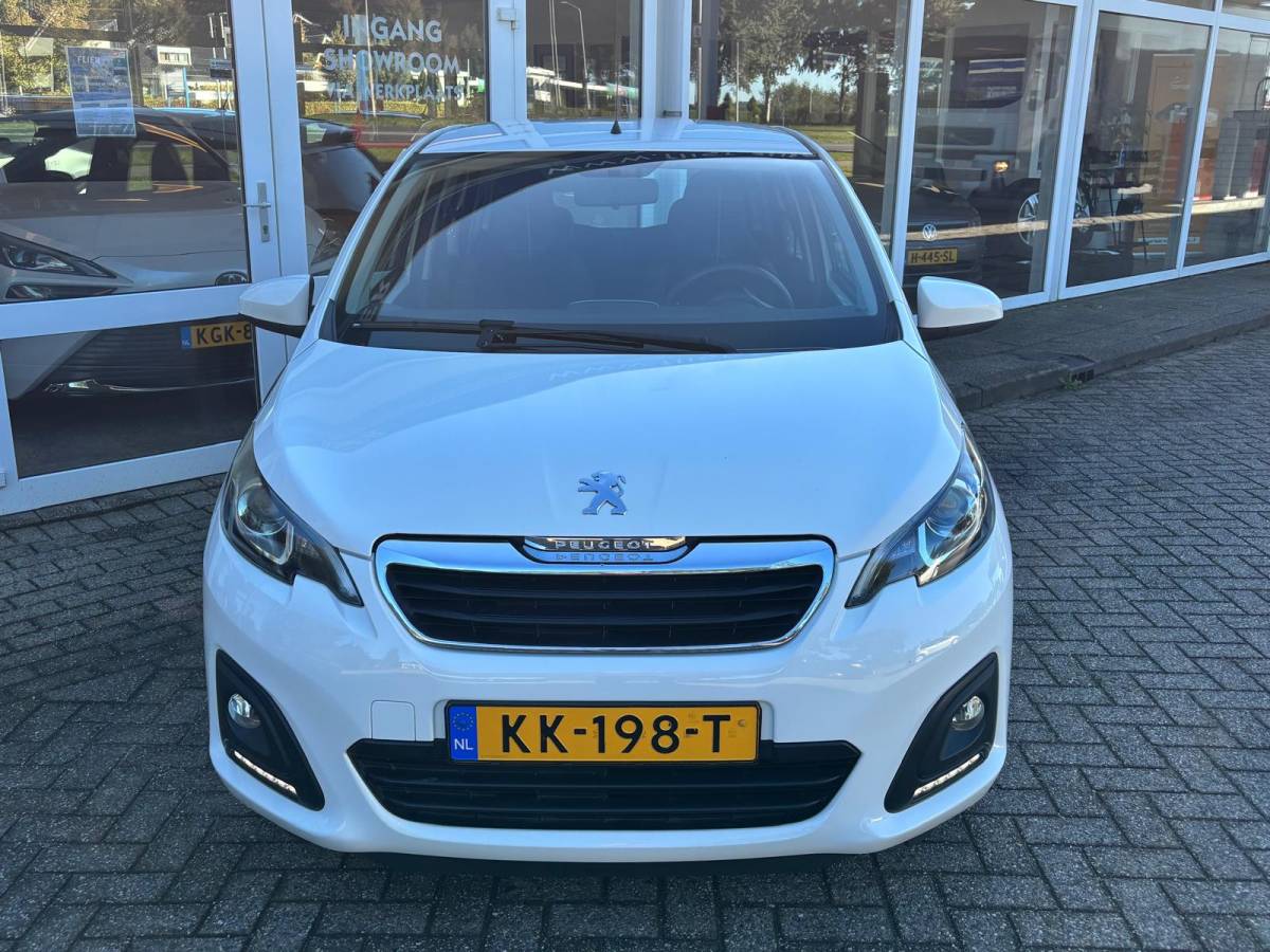 Peugeot 108 Peugeot 108 1.0 70PK e-VTi Active Pack Premium —VERKOCHT—