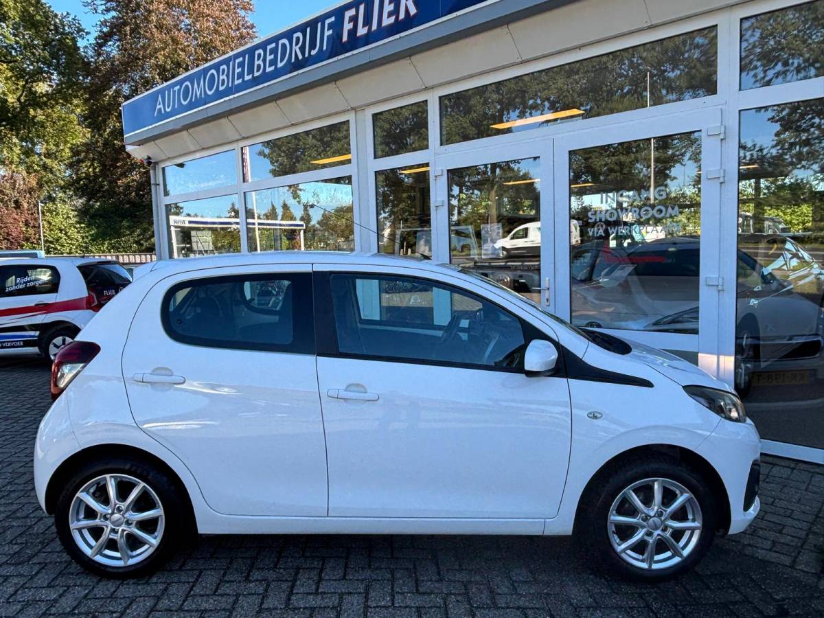 Peugeot 108 Peugeot 108 1.0 70PK e-VTi Active Pack Premium —VERKOCHT—