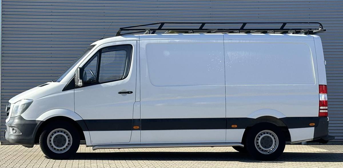 Mercedes-Benz Sprinter Mercedes-Benz Sprinter 316 2.2 CDI 366 L2H1 automaat 3500kg trekhaak