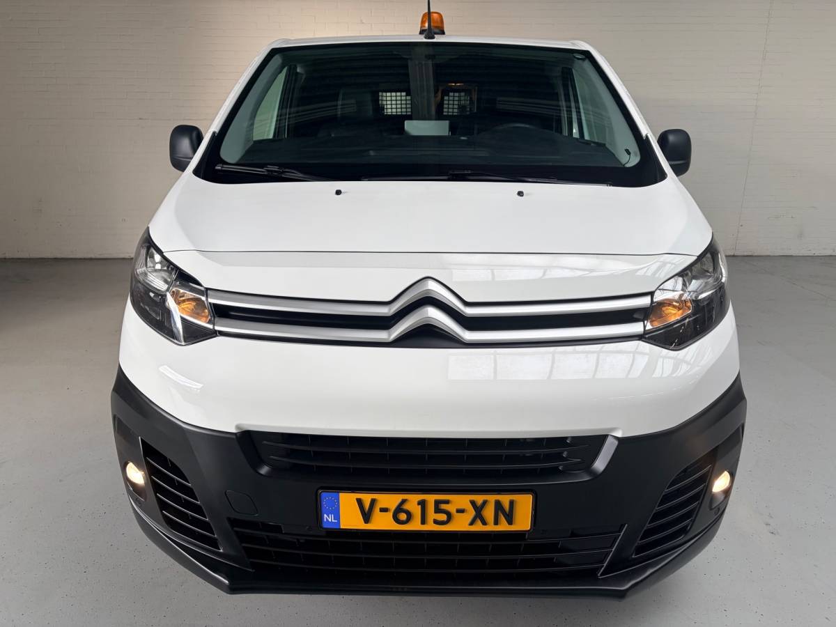 Citroën Jumpy Citroen Jumpy Servicewagen 1.6 BlueHDI 95pk euro6 L2H1 V230 omvormer BOTT inrichting Standkachel Trekhaak 2000KG, RIJKLAARPRIJS!