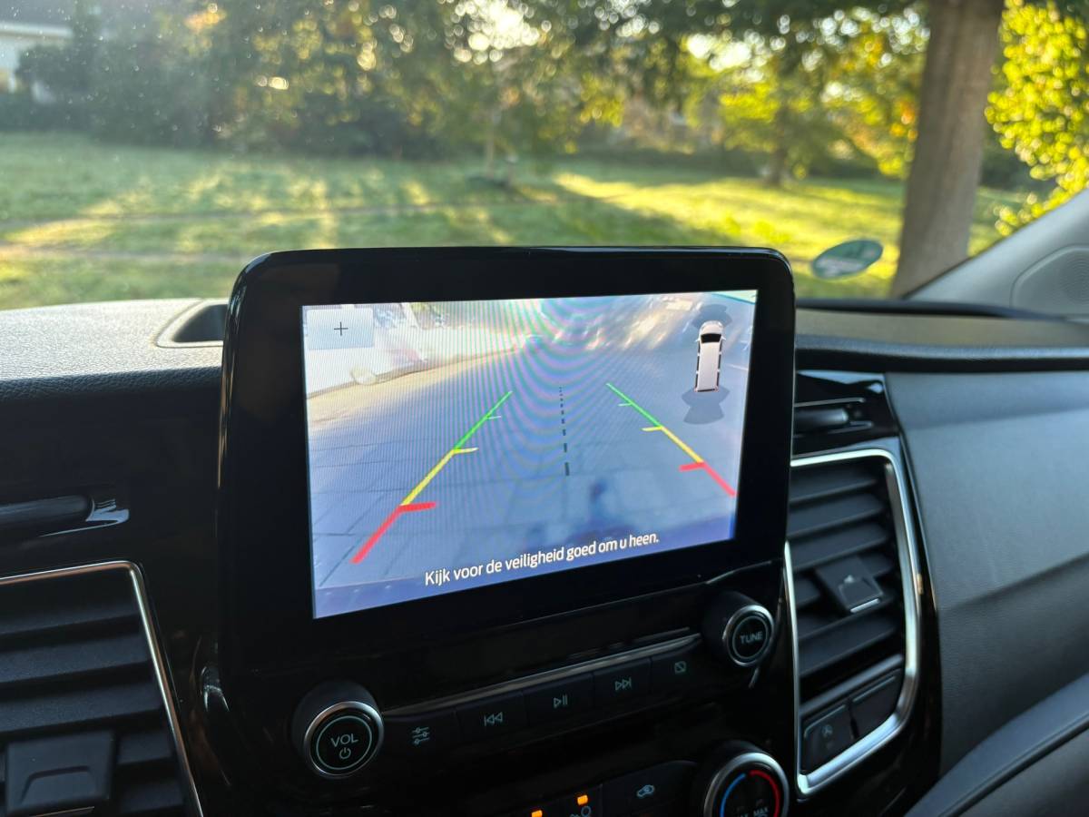 Ford Transit Custom Ford Transit Custom 300 2.0 TDCI L2H1 Limited DC170PK|DUBBELCABINE|automaat|ACC|stoelverwarming|trekhaak|blind spot|apple carplay