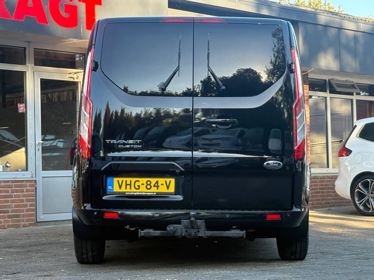 Ford Transit Custom Ford Transit Custom 300 2.0 TDCI L2H1 Limited DC170PK|DUBBELCABINE|automaat|ACC|stoelverwarming|trekhaak|blind spot|apple carplay
