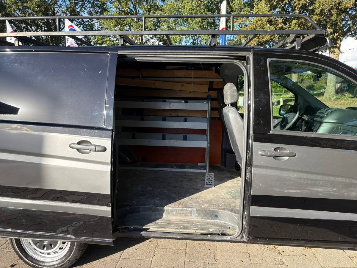 Mercedes-Benz Vito Mercedes-Benz Vito 113 CDI 320 Lang Luxe|NAP|Automaat|trekhaak 2000KG|airco|navi|bluetooth|imperiaal