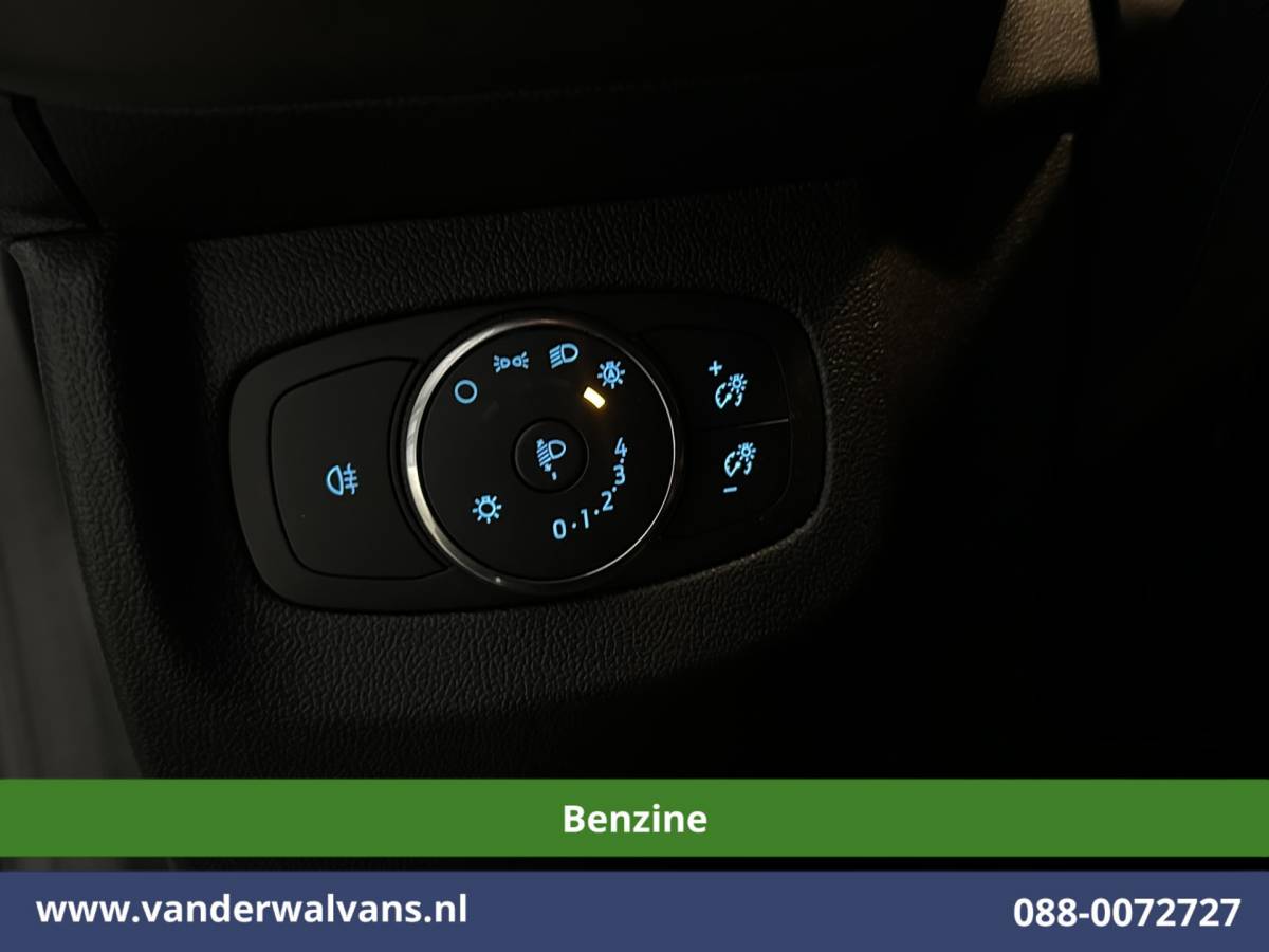 Ford Transit Courier Ford Transit Courier 1.0 Trend 101pk Benzine L1H1 Euro6 Airco | Apple Carplay | Cruisecontrol | Parkeersensoren Android Auto, Verwarmbare Spiegels