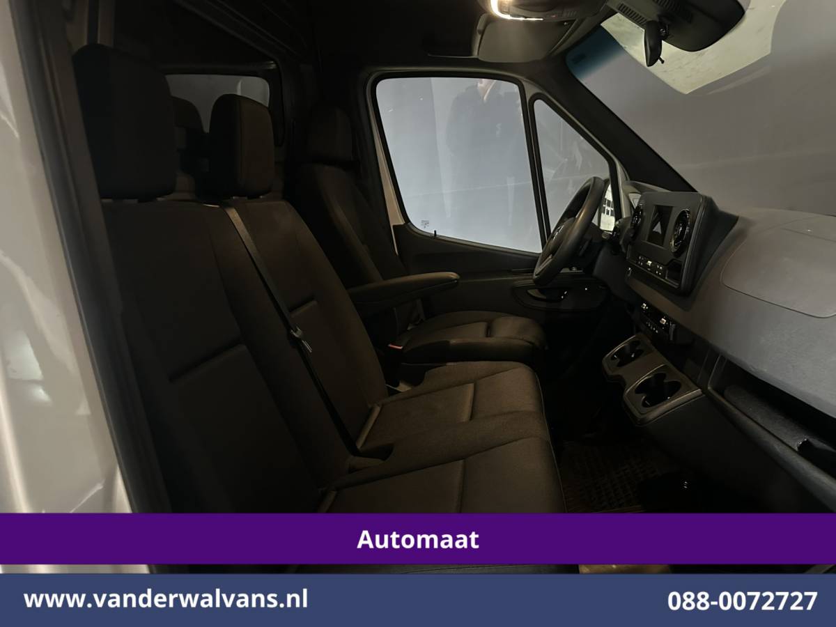 Mercedes-Benz Sprinter Mercedes-Benz Sprinter 317 CDI 170pk 9G-Tronic Automaat L3H2 Euro6 Airco | Camera | Navigatie | Apple Carplay Cruisecontrol, Chauffeursstoel, Android Auto, Stoelverwarming, 270 Graden Achterdeuren, Parkeersensoren, Bijrijdersbank