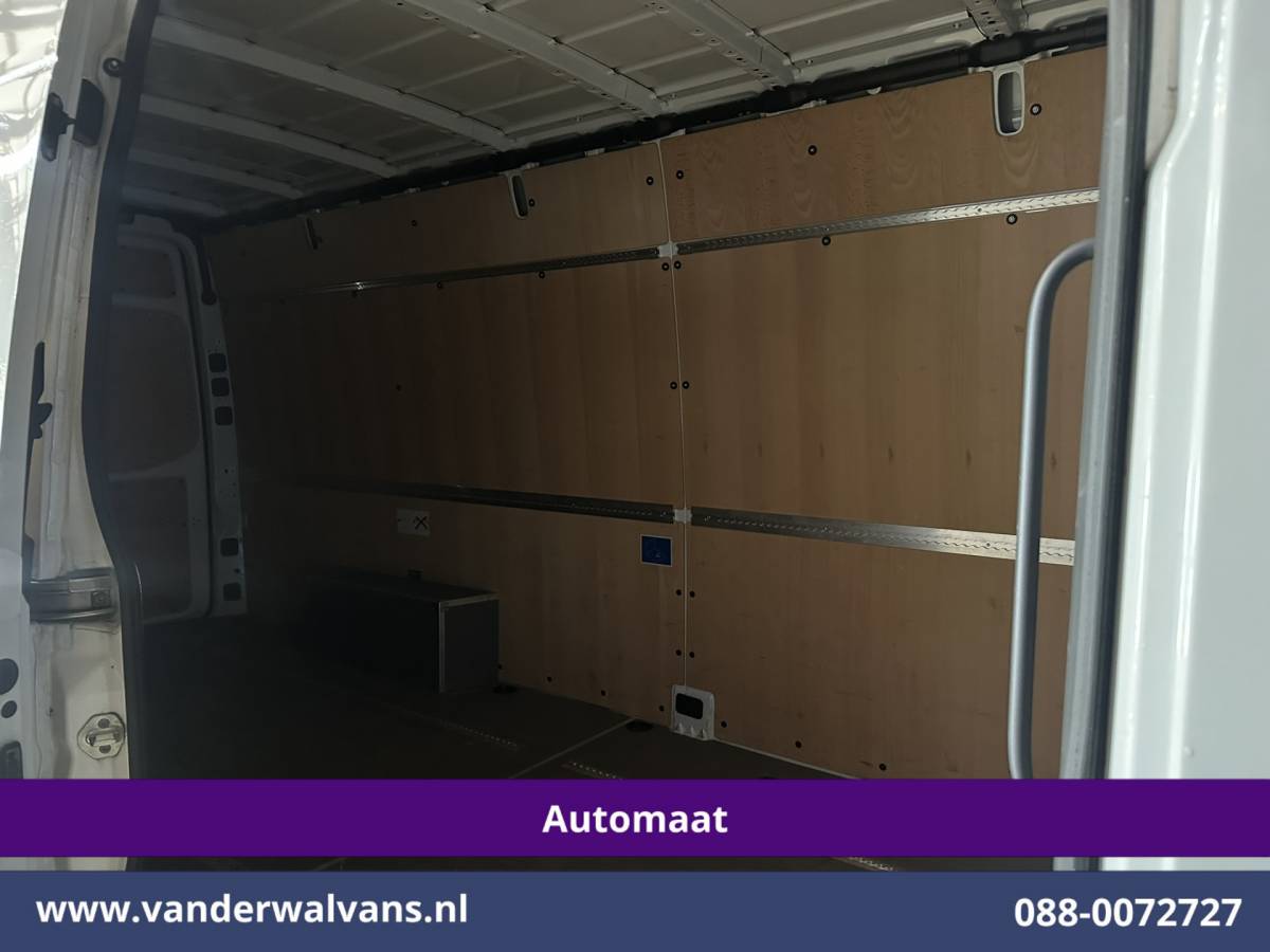 Mercedes-Benz Sprinter Mercedes-Benz Sprinter 317 CDI 170pk 9G-Tronic Automaat L3H2 Euro6 Airco | Camera | Navigatie | Apple Carplay Cruisecontrol, Chauffeursstoel, Android Auto, Stoelverwarming, 270 Graden Achterdeuren, Parkeersensoren, Bijrijdersbank