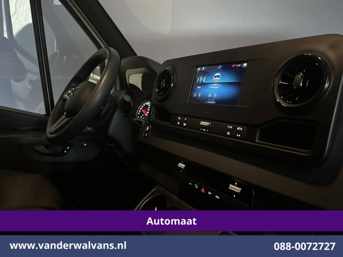 Mercedes-Benz Sprinter Mercedes-Benz Sprinter 317 CDI 170pk 9G-Tronic Automaat L3H2 Euro6 Airco | Camera | Navigatie | Apple Carplay Cruisecontrol, Chauffeursstoel, Android Auto, Stoelverwarming, 270 Graden Achterdeuren, Parkeersensoren, Bijrijdersbank