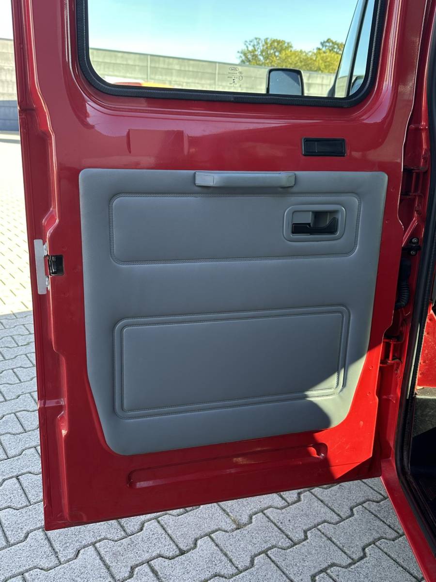 Ford Transit Ford Transit 300M 2.2 TDCI DC Dubbele cabine TOPSTAAT 84DKM!