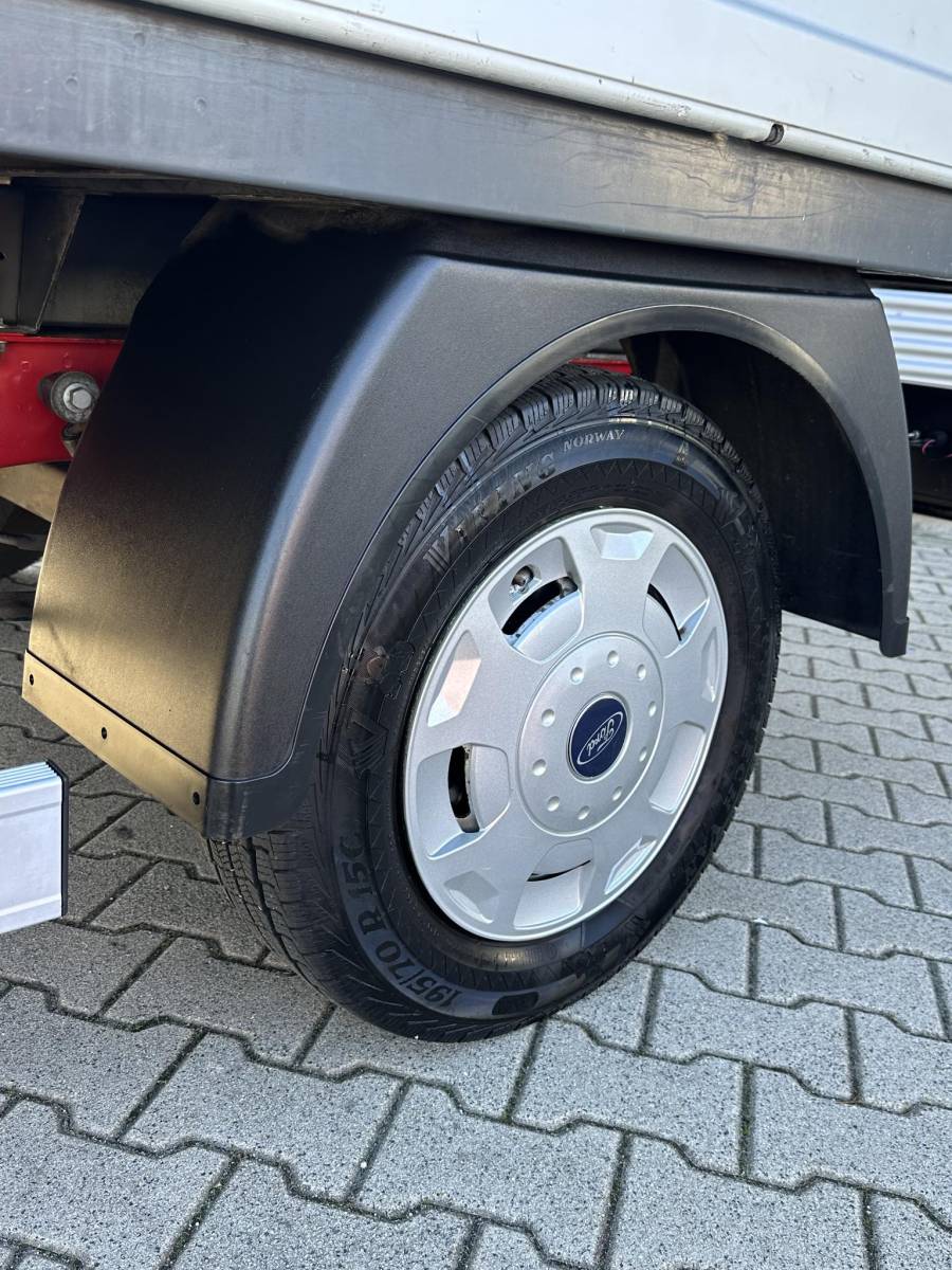 Ford Transit Ford Transit 300M 2.2 TDCI DC Dubbele cabine TOPSTAAT 84DKM!