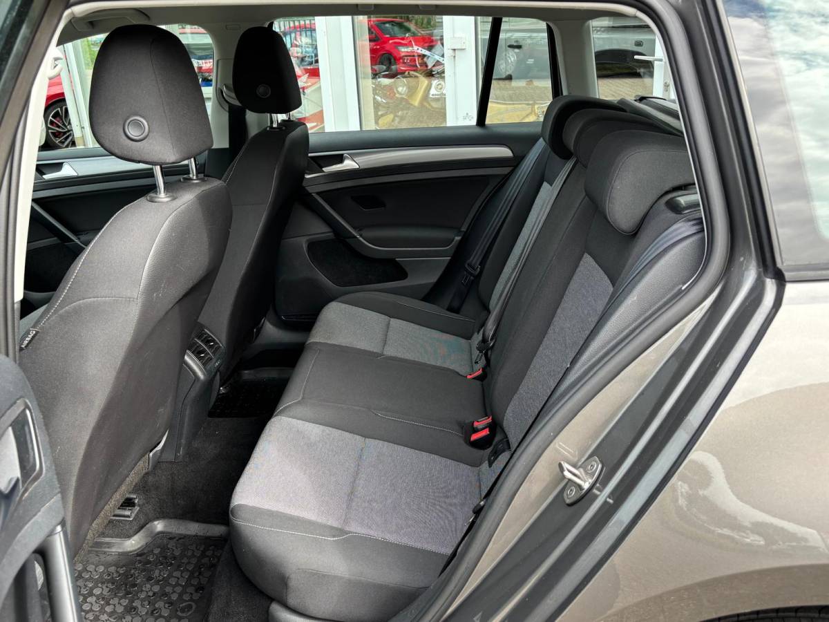 Volkswagen Golf Volkswagen Golf Variant 1.2  TSI 4.Cil. Trendline | Cruise | MF-Stuur | 83.000KM NAP!! |