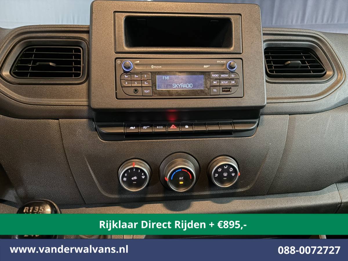 Renault Master Renault Master 2.3 dCi 146pk Bakwagen Laadklep Euro6 *Rijklaar Direct Rijden* Airco | LED | 1000kg laadvermogen Bijrijdersbank Bijrijdersbank