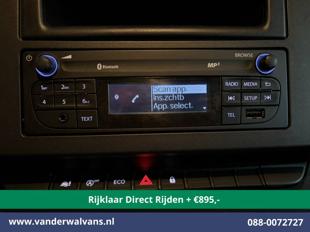 Renault Master Renault Master 2.3 dCi 146pk Bakwagen Laadklep Euro6 *Rijklaar Direct Rijden* Airco | LED | 1000kg laadvermogen Bijrijdersbank Bijrijdersbank