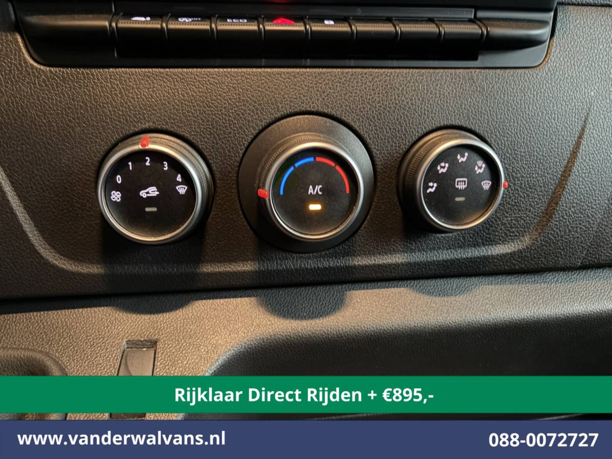 Renault Master Renault Master 2.3 dCi 146pk Bakwagen Laadklep Euro6 *Rijklaar Direct Rijden* Airco | LED | 1000kg laadvermogen Bijrijdersbank Bijrijdersbank