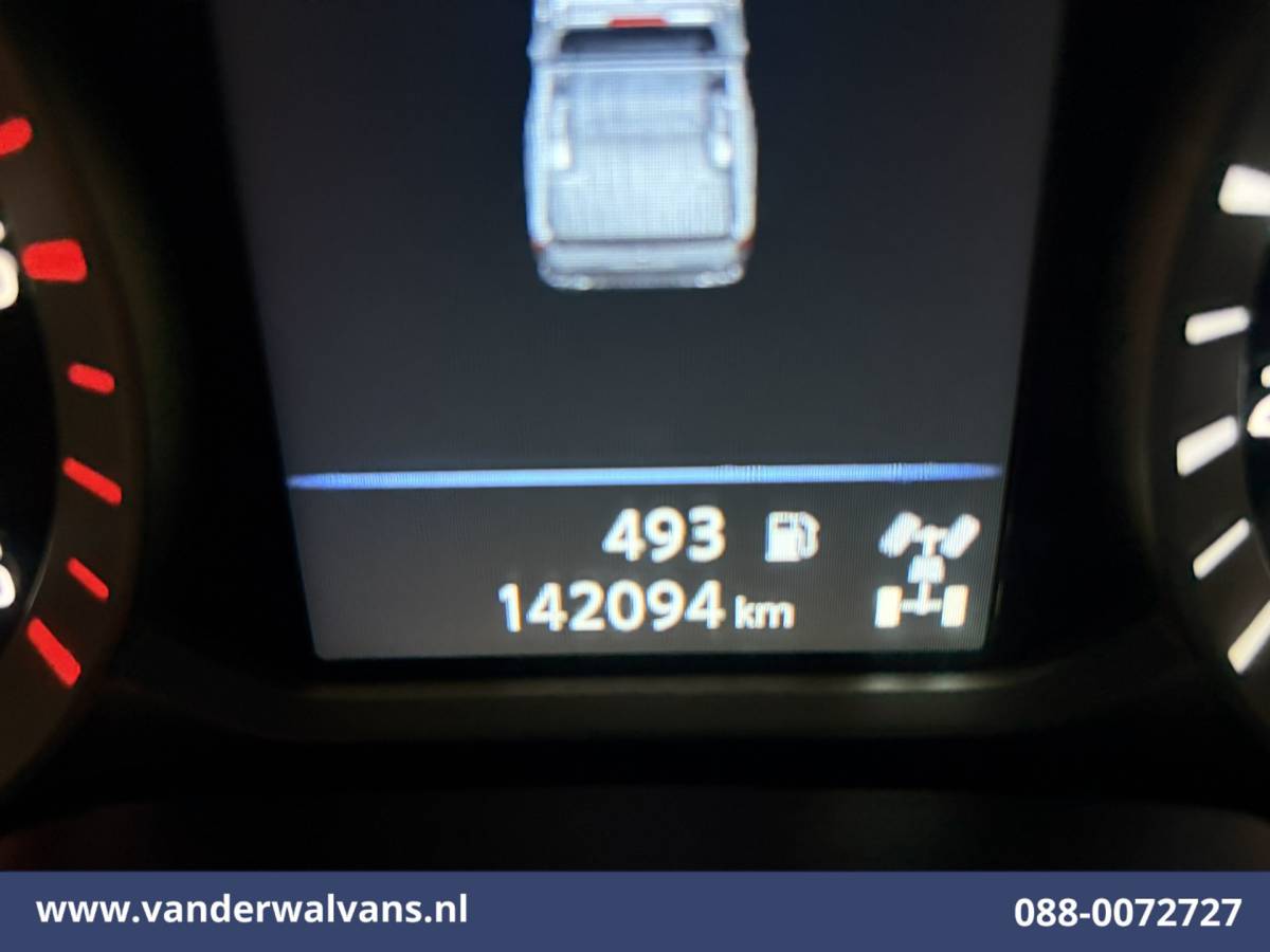 Nissan Navara Nissan Navara 2.3 dCi 164pk 4×4 Aandrijving Euro6 Airco | 3500kg trekhaak | Camera | Cruisecontrol | LM Velgen | Navigatie,