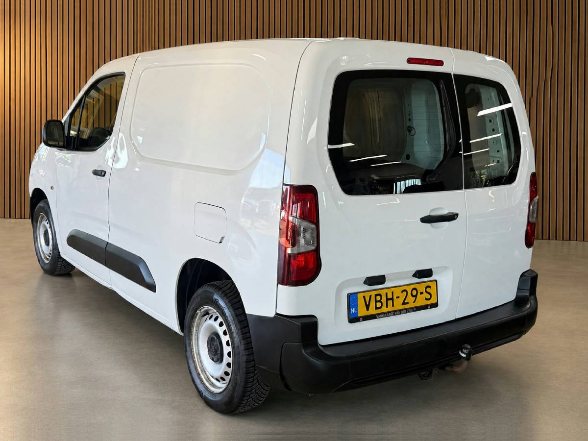 Peugeot Partner Peugeot Partner 1.6 BlueHDI Pro | Airco | Trekhaak | Marge