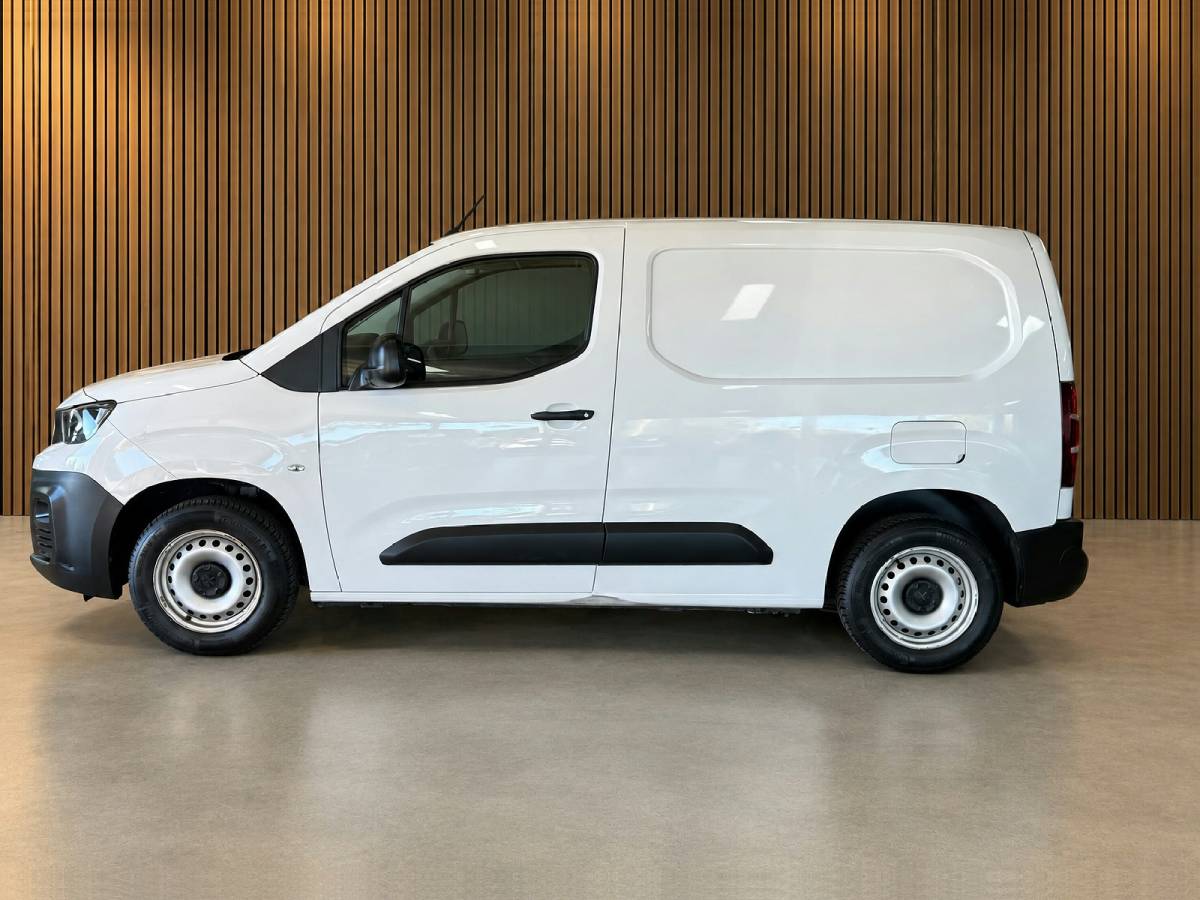 Peugeot Partner Peugeot Partner 1.6 BlueHDI Pro | Airco | Trekhaak | Marge