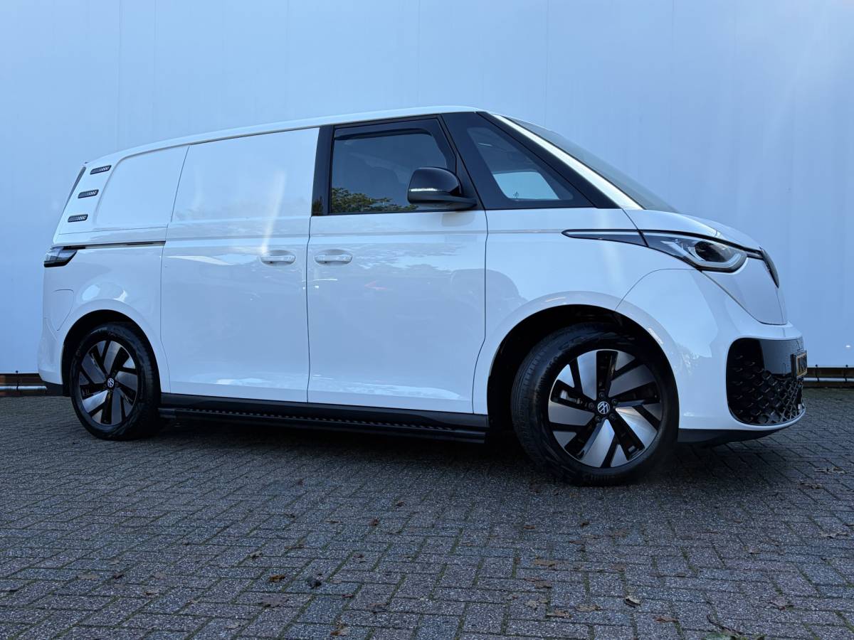 Volkswagen ID. Buzz Cargo Volkswagen 3-Pers ID. Buzz Cargo 77kWh Trekhaak Adap.Cruise Carplay Camera Orig.NL 1998KM!