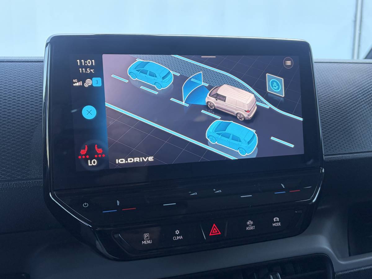 Volkswagen ID. Buzz Cargo Volkswagen 3-Pers ID. Buzz Cargo 77kWh Trekhaak Adap.Cruise Carplay Camera Orig.NL 1998KM!