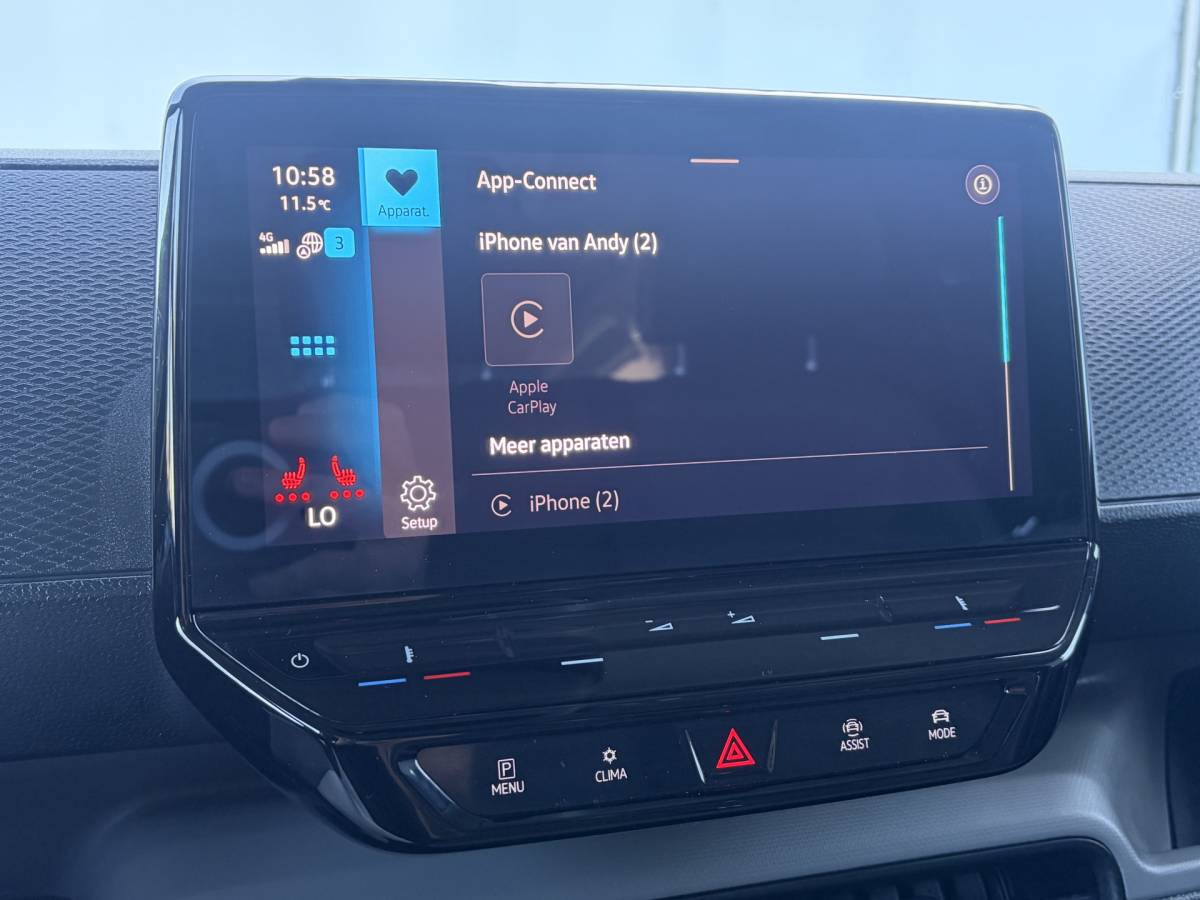 Volkswagen ID. Buzz Cargo Volkswagen 3-Pers ID. Buzz Cargo 77kWh Trekhaak Adap.Cruise Carplay Camera Orig.NL 1998KM!