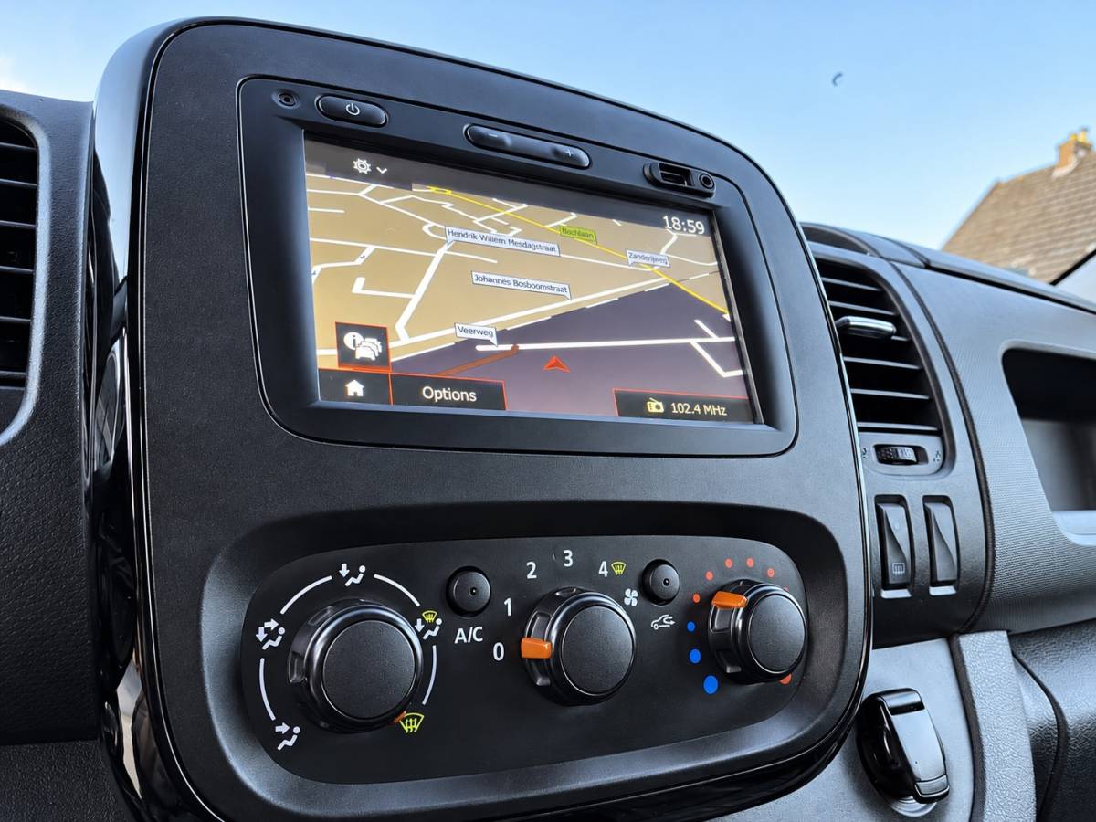 Opel Vivaro Opel Vivaro 1.6 CDTI L2H1 BI TURBO DUBBELE CABINE NIEUWSTAAT NAVI PDC AIRCO ELEKTR PAKKET