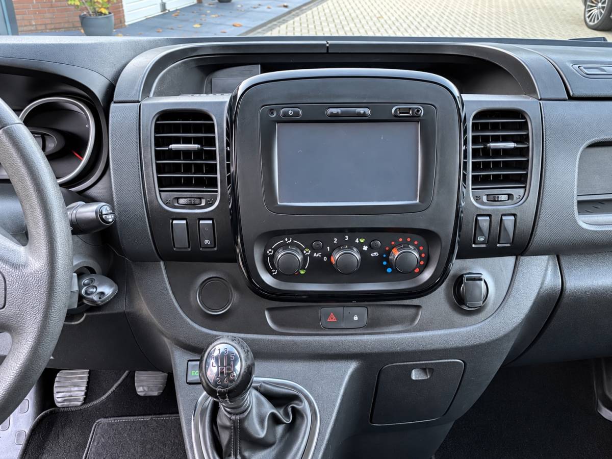Opel Vivaro Opel Vivaro 1.6 CDTI L2H1 BI TURBO DUBBELE CABINE NIEUWSTAAT NAVI PDC AIRCO ELEKTR PAKKET
