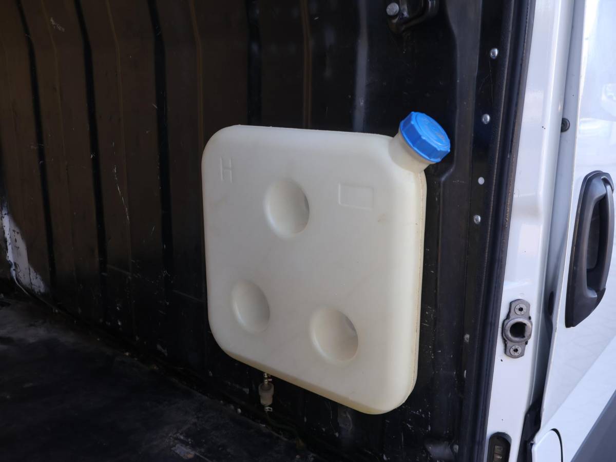 Iveco Daily Iveco Daily 3520L 3.0 180 PK AUT8. +TREKHAAK 3500 KG | CARPLAY | STANDKACHEL | CAMERA