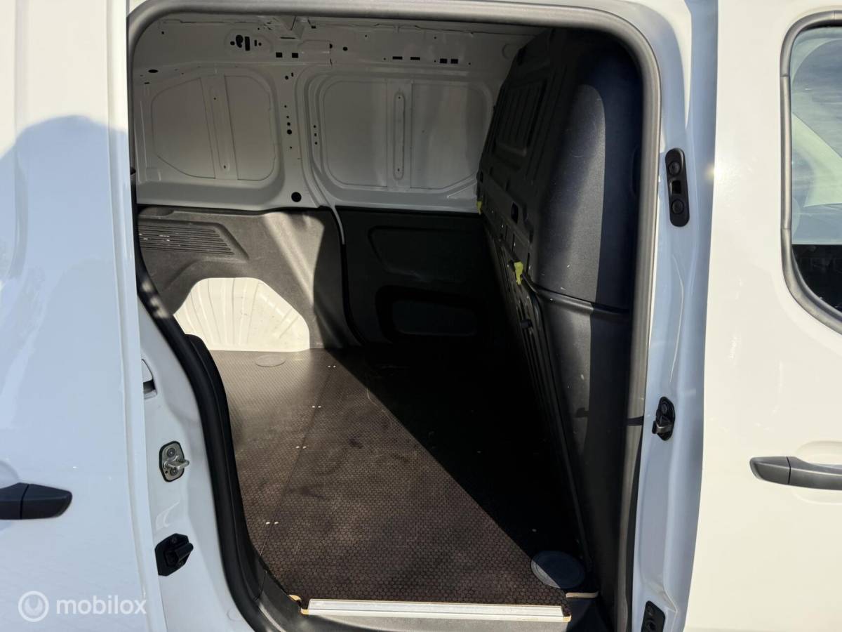 Opel Combo Opel Combo 1.2 Turbo L1H1 Edition AIRCO | PDC | TOPSTAAT