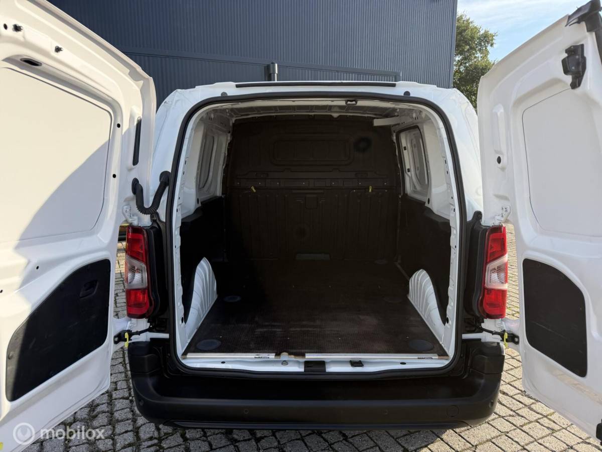 Opel Combo Opel Combo 1.2 Turbo L1H1 Edition AIRCO | PDC | TOPSTAAT