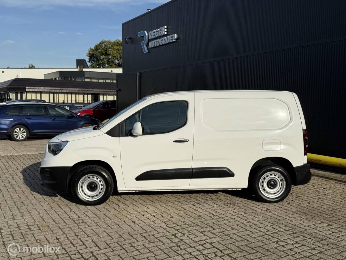 Opel Combo Opel Combo 1.2 Turbo L1H1 Edition AIRCO | PDC | TOPSTAAT