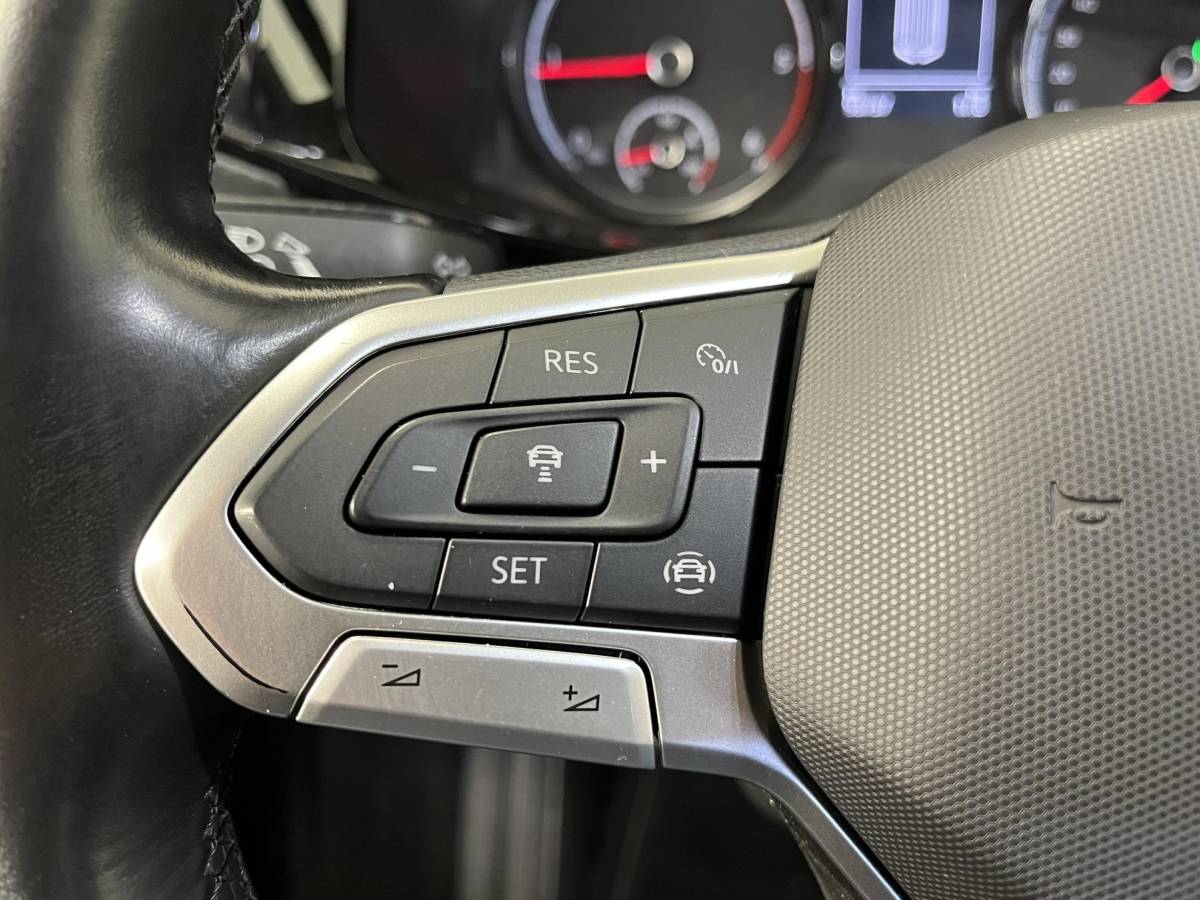 Volkswagen Transporter Volkswagen Transporter 2.0 TDI L2H1 Dubbele Cabine Highline Automaat Airco Cruise Control Apple Carplay/Android Auto Trekhaak Parkeersensoren