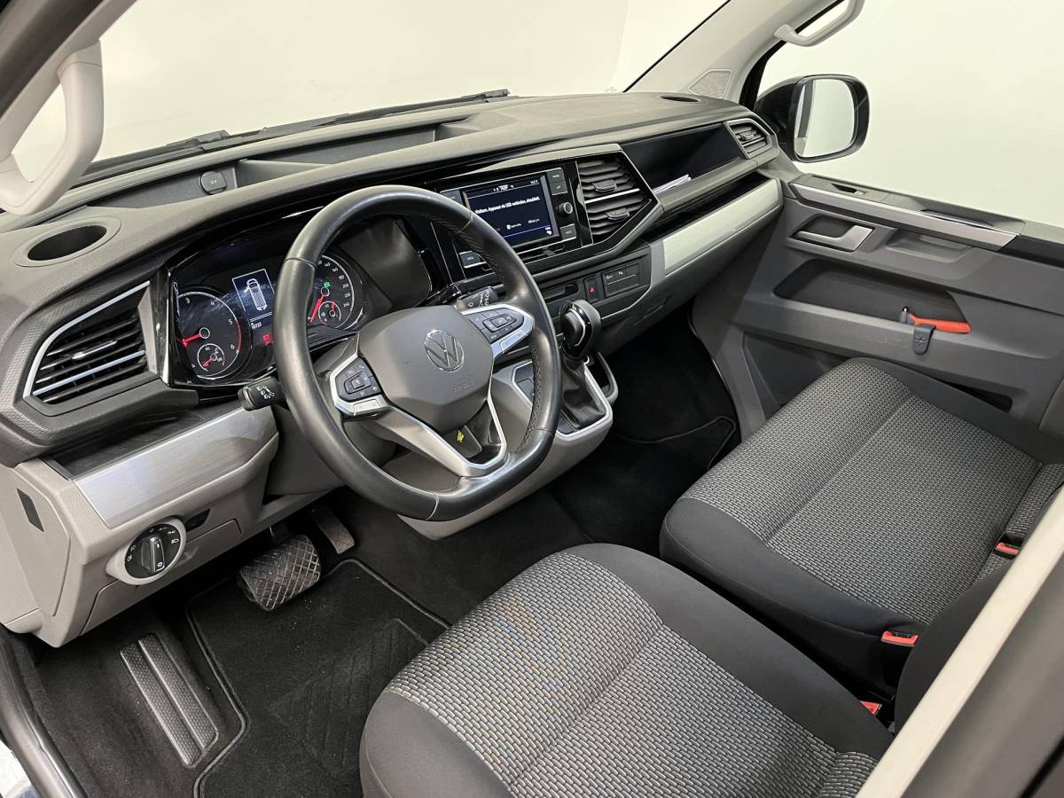 Volkswagen Transporter Volkswagen Transporter 2.0 TDI L2H1 Dubbele Cabine Highline Automaat Airco Cruise Control Apple Carplay/Android Auto Trekhaak Parkeersensoren