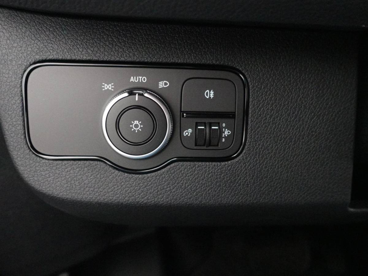Mercedes-Benz Sprinter Mercedes-Benz Sprinter 315 1.9 CDI L3 Automaat Airco Cruise Control Navigatie