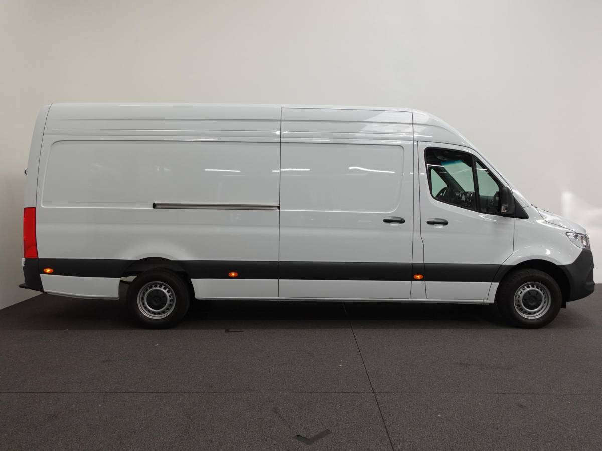 Mercedes-Benz Sprinter Mercedes-Benz Sprinter 315 1.9 CDI L3 Automaat Airco Cruise Control Navigatie