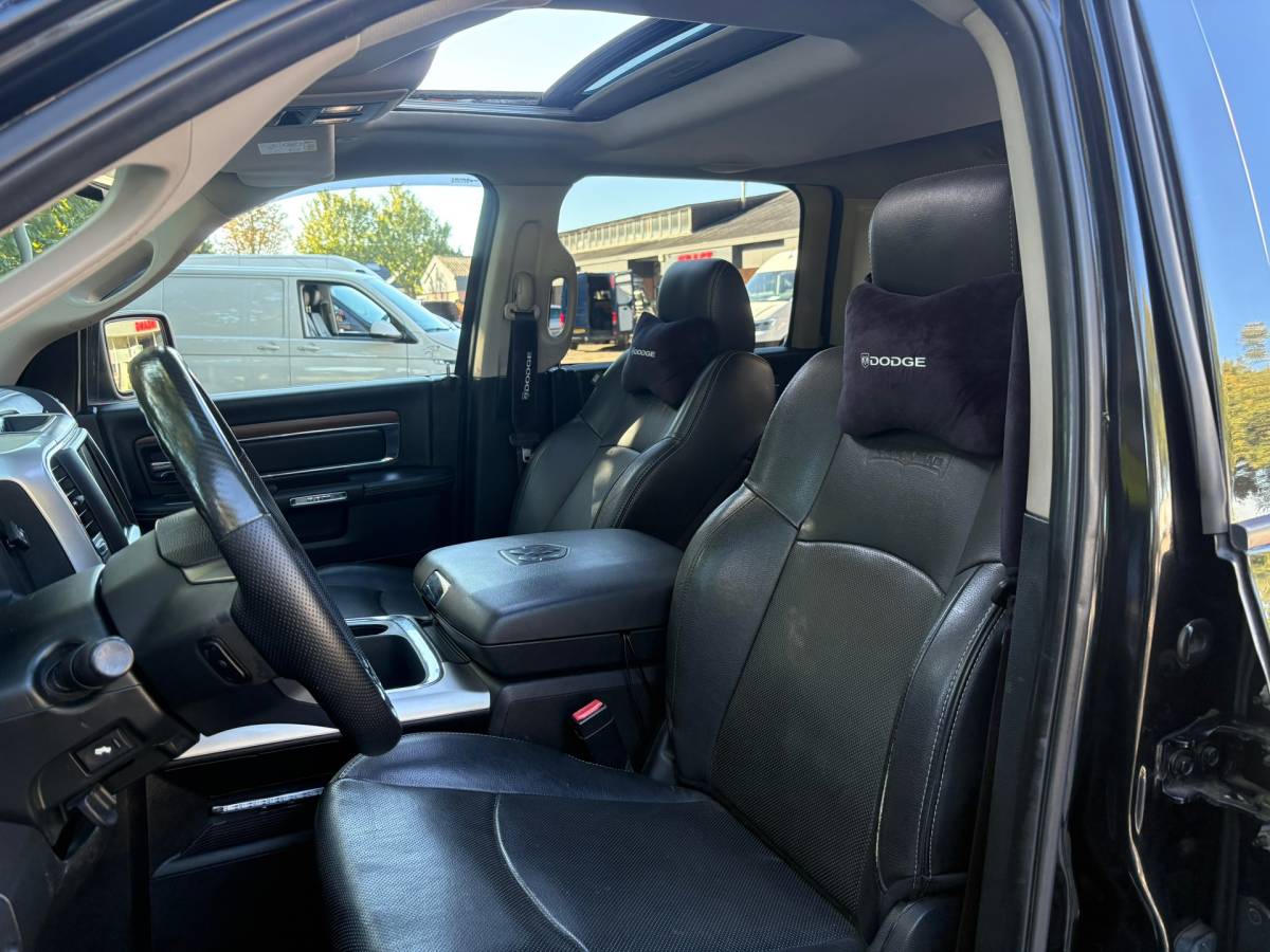 Dodge Ram 1500 Dodge Ram 1500 5.7 V8 Quad Cab 6’4|401PK|NAP|Automaat|trekhaak 3500KG|schuif/- kanteldak|stoelkoeling|Stuur- stuurverwarming|cruis