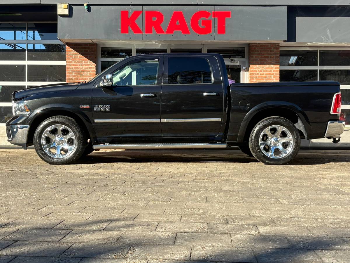Dodge Ram 1500 Dodge Ram 1500 5.7 V8 Quad Cab 6’4|401PK|NAP|Automaat|trekhaak 3500KG|schuif/- kanteldak|stoelkoeling|Stuur- stuurverwarming|cruis