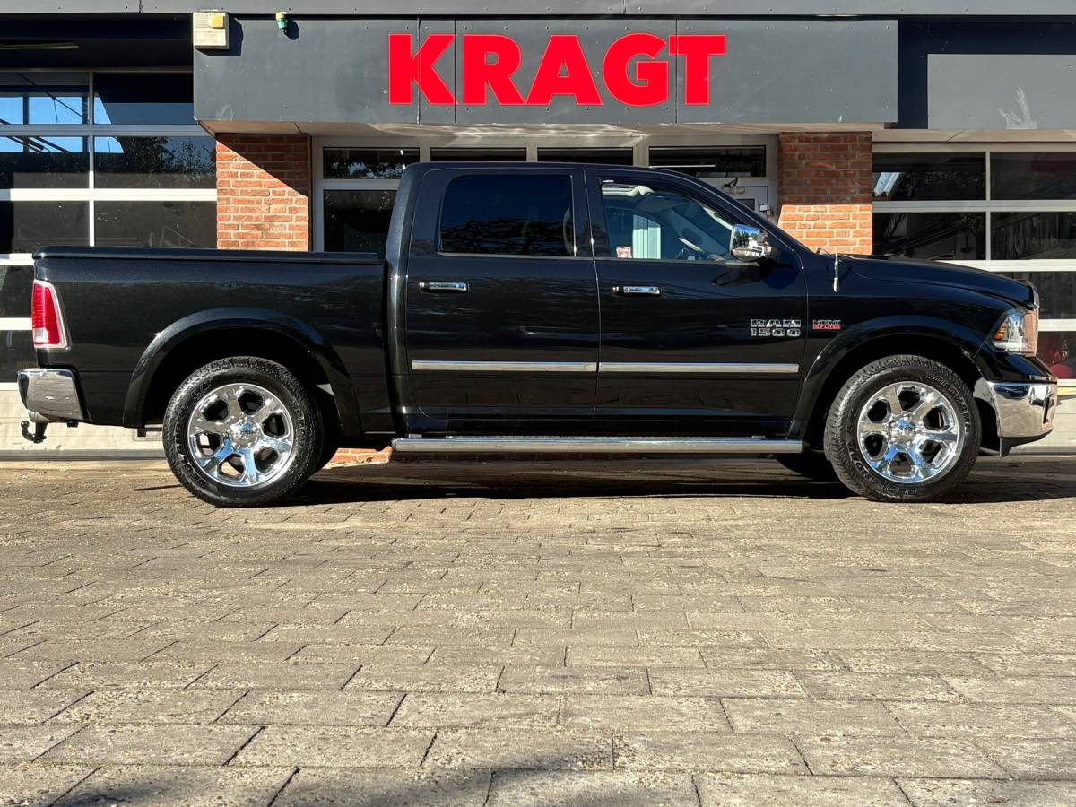 Dodge Ram 1500 Dodge Ram 1500 5.7 V8 Quad Cab 6’4|401PK|NAP|Automaat|trekhaak 3500KG|schuif/- kanteldak|stoelkoeling|Stuur- stuurverwarming|cruis