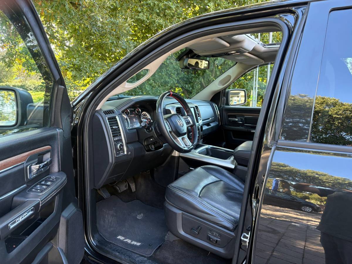 Dodge Ram 1500 Dodge Ram 1500 5.7 V8 Quad Cab 6’4|401PK|NAP|Automaat|trekhaak 3500KG|schuif/- kanteldak|stoelkoeling|Stuur- stuurverwarming|cruis